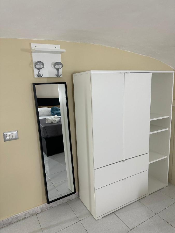 Bed and Breakfast Napoli Centro - La Casa Di Sasa Екстер'єр фото