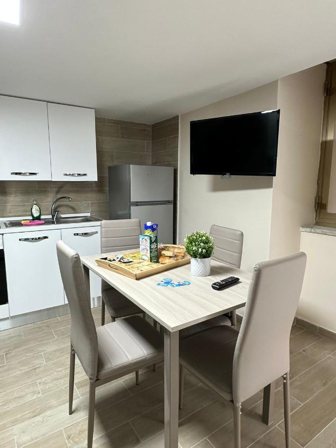 Bed and Breakfast Napoli Centro - La Casa Di Sasa Екстер'єр фото