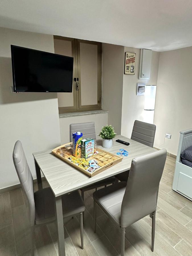 Bed and Breakfast Napoli Centro - La Casa Di Sasa Екстер'єр фото
